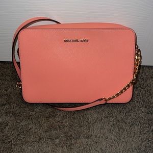 Michael Kors Jet Set Large Saffiano Leather Crossbody Bag USED ONCE